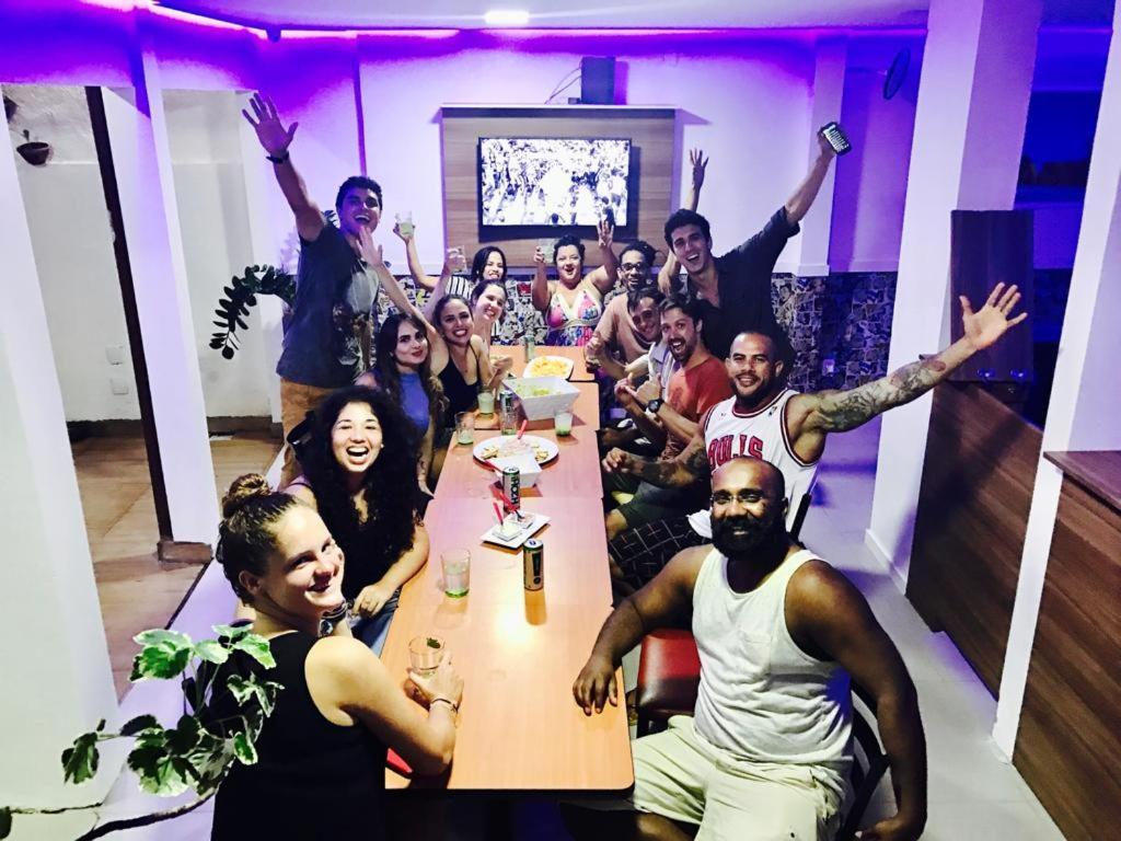 Hostel Farol Da Barra E Salvador