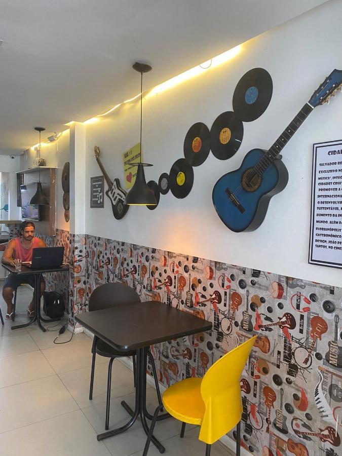 Farol Da Barra E Hostel Salvador
