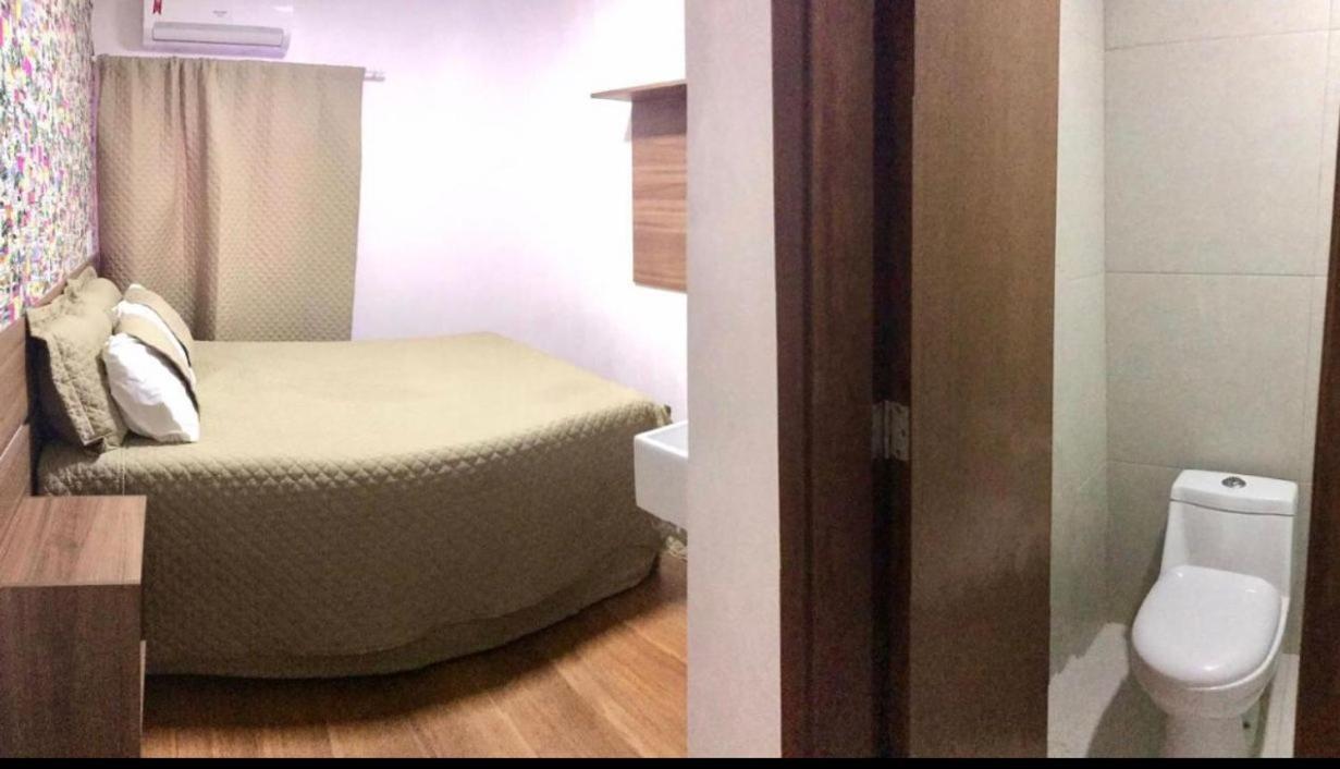 Farol Da Barra E Hostel *